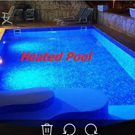 Sunny House With Private Pool And Sea View *