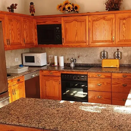 Sunny House With Private Pool And Sea View Ferienhaus