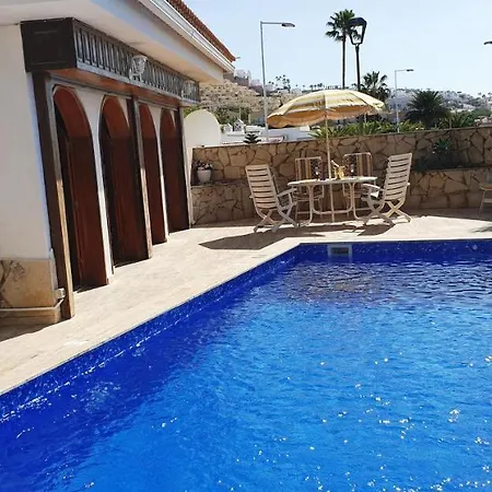 Sunny House With Private Pool And Sea View *