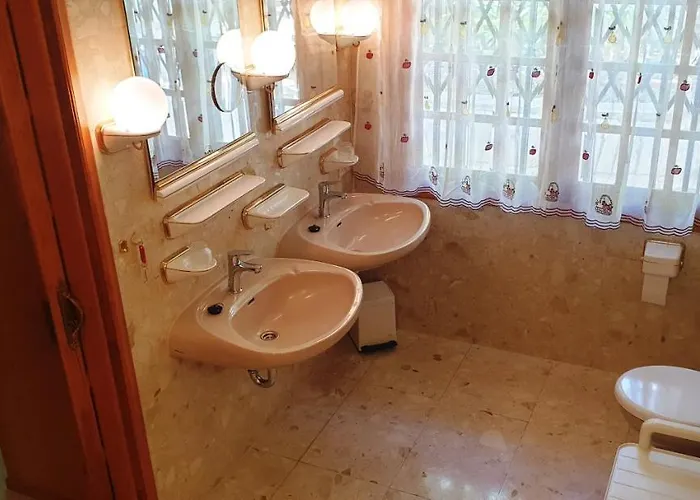 Sunny House With Private Pool And Sea View Tatil Evi