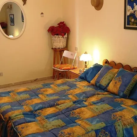 Sunny House With Private Pool And Sea View אדחה