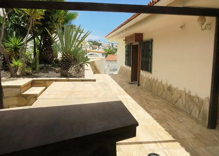 Sunny House With Private Pool And Sea View *